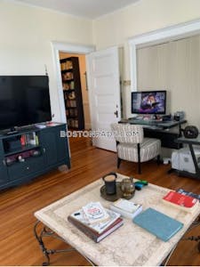 Somerville Apartment for rent 3 Bedrooms 1 Bath  Porter Square - $4,950