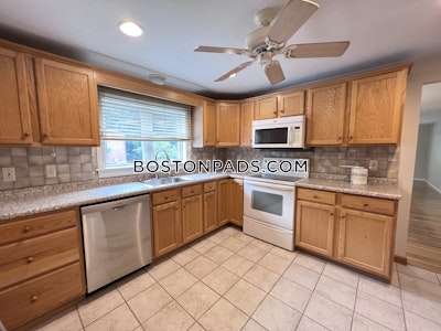 Newton Apartment for rent 3 Bedrooms 2 Baths  Chestnut Hill - $3,500