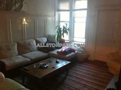 Allston Apartment for rent 3 Bedrooms 1 Bath Boston - $4,350 No Fee