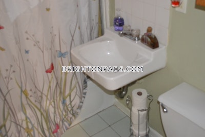 Brighton Apartment for rent 2 Bedrooms 1 Bath Boston - $2,500 No Fee