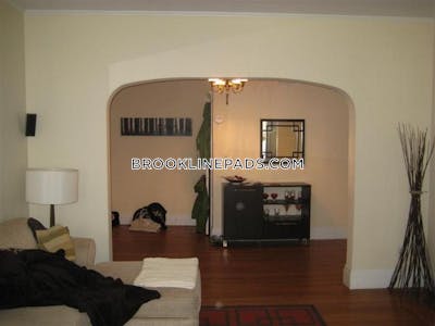 Brookline Apartment for rent 2 Bedrooms 1 Bath  Boston University - $4,600 No Fee