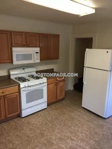 Waltham Apartment for rent 6 Bedrooms 2 Baths - $5,100